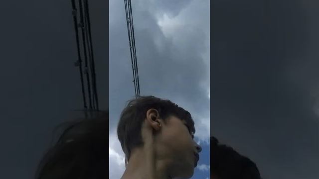 В парке Горького.Около реки Москвы. смотреть онлайн