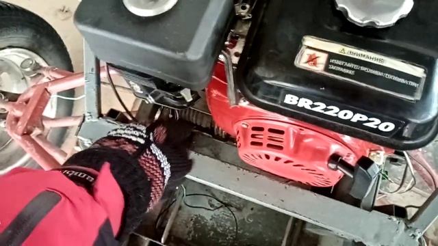 TOYOTA почему-то спустил колесо смотреть онлайн