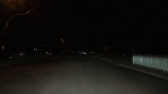 Дяденька, что Вы делаете тут, столько больших дядей? смотреть онлайн