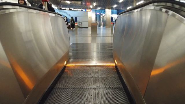 U-Bahn Station Praterstern - Vienna ?? - Walkthrough ? смотреть онлайн