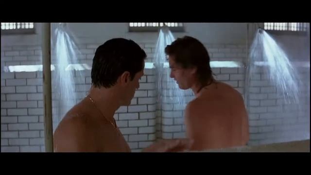 Tango & Cash (1989) | Tomando banho juntos... | Dublagem Clássica смотреть онлайн