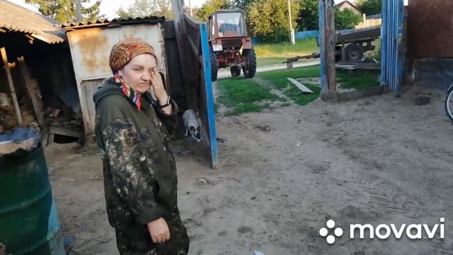 Дед привез на т25 сено. смотреть онлайн