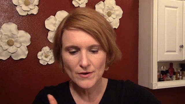 Let's Chat! What's in my Shower - May 2016 смотреть онлайн