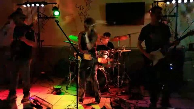 Blown Away by MYSTERIA смотреть онлайн