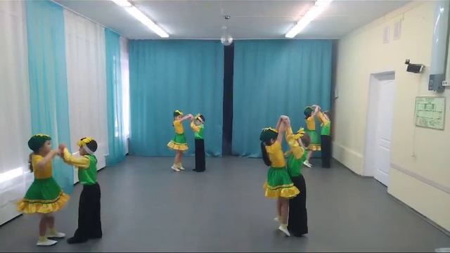 ГБОУ Школа № 1080 ДО 7 «Лучики» - танец «Полька Подсолнухов» смотреть онлайн
