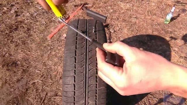 Как заклеить бескамерное колесо в домашних условиях! смотреть онлайн
