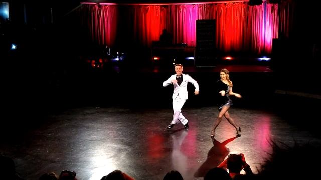 Александр Шабалкин и Ксения Сереченко GallaDance смотреть онлайн