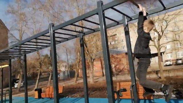 #Играем#в#догонялки#по#рукоходу смотреть онлайн