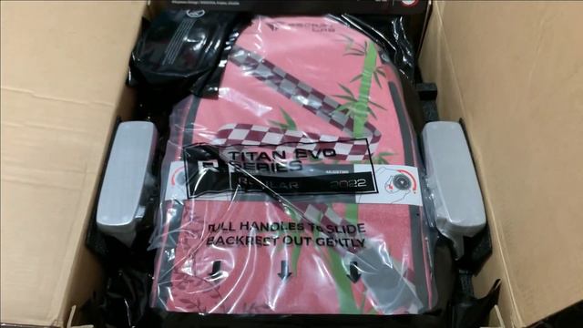 DEMON SLAYER EDITION GAMING CHAIR?! THANK YOU Secretlab!! смотреть онлайн