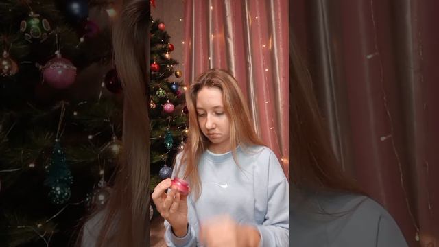 РАСПАКОВКА ПОДАРКОВ НА НОВЫЙ ГОД!🎁🎄 смотреть онлайн