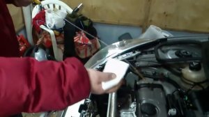 Peugeot 206 plus Контроль уровня масла