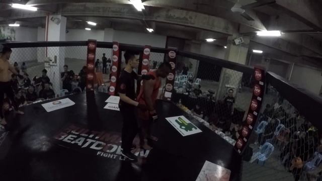 Ultimate Beatdown 30 Amatuer mma Shahruladam VS Ahmad Zaki смотреть онлайн