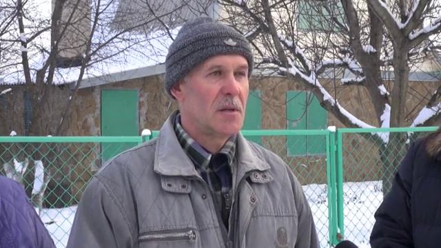 Жители села на Луганщине боятся остаться без света смотреть онлайн