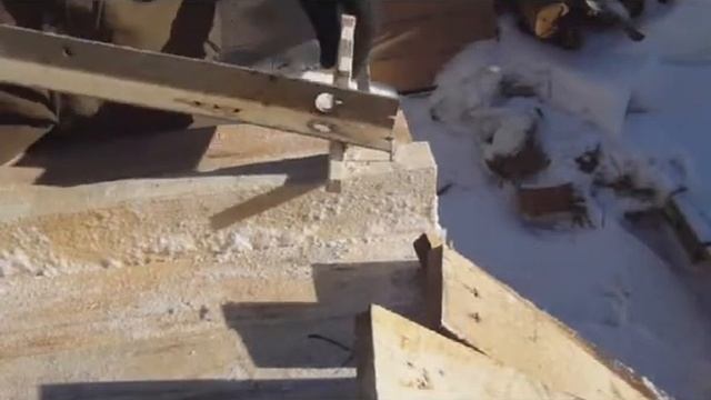 Как вытащить гвоздь угольником
