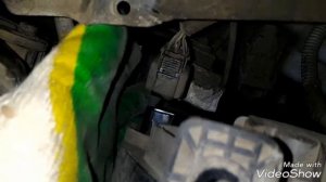 Замена ламп ближнего света Opel Antara 2012.