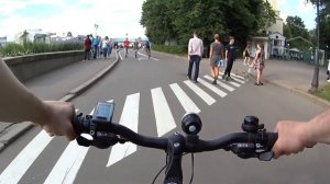 На велосипеде с Воробьёвых гор до Октябрьской