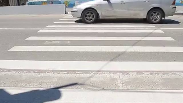 В Феодосии торжественно открыли отремонтированный и благоустроенный мост через реку Байбуга смотреть онлайн