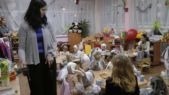 Детский сад № 54 группа "Ягодка" - Новогодний утре смотреть онлайн