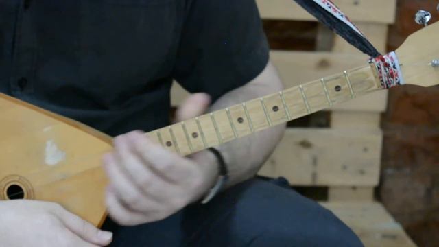 Разборы для балалайки. Песня гр. Кино (В. Цой) - "Красно-жёлтые дни" смотреть онлайн