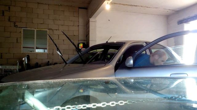 Замена лобового стекла на Деу Ланос, Шевроле Ланос