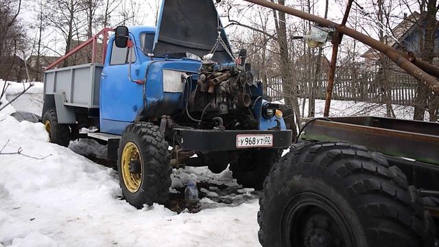 Газ 63. ЗМЗ-402. Снимаем двигатель. смотреть онлайн