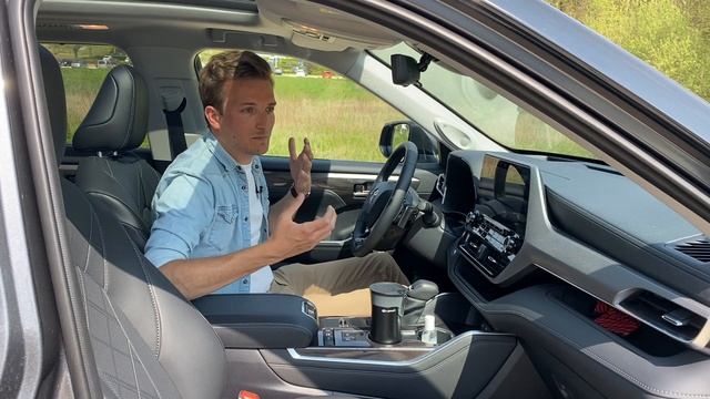 [ESSAI] Toyota Highlander, grand SUV 7-places fait pour les USA смотреть онлайн