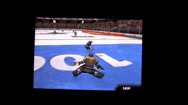 Icebreaker Hockey iPhone App Review CrazyMikesapps.com смотреть онлайн