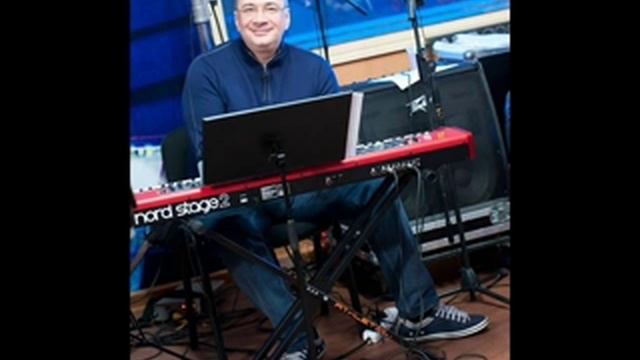 Песня "Побудь со мной" - поёт Константин Меладзе смотреть онлайн