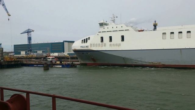 RO-RO PAULINE cargo ship Судно заходит в сухой док.Нидерланды Влиссинген 2016 DRY DOCK ''DAMEN' смотреть онлайн