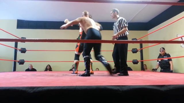 "Big Money" Chuck Weeden Vs Roderick Street - National Championship Wrestling 6-9-13 смотреть онлайн