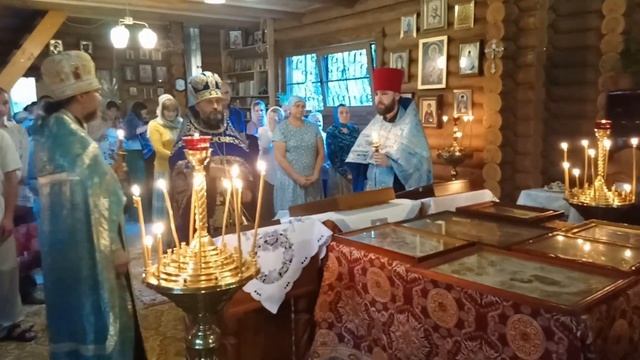 Всенощное бдение - Престольный праздник - Казанская икона Богородицы смотреть онлайн