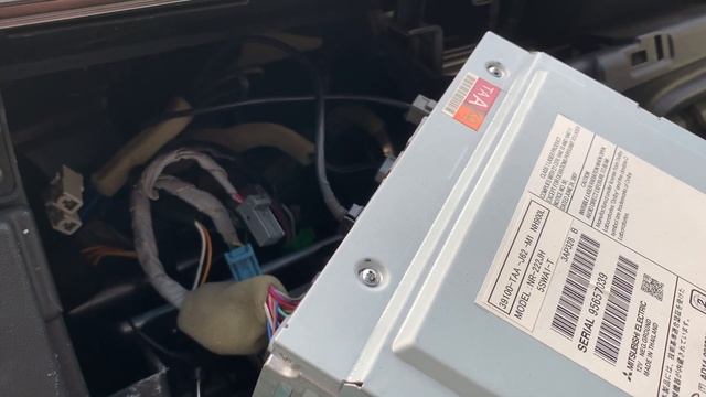 Подключение Honda Internavi Mitsubishi nr-222 jh смотреть онлайн