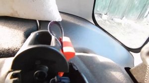 Поломка и ремонт кнопки задней откидной спинки Форд Фьюжен