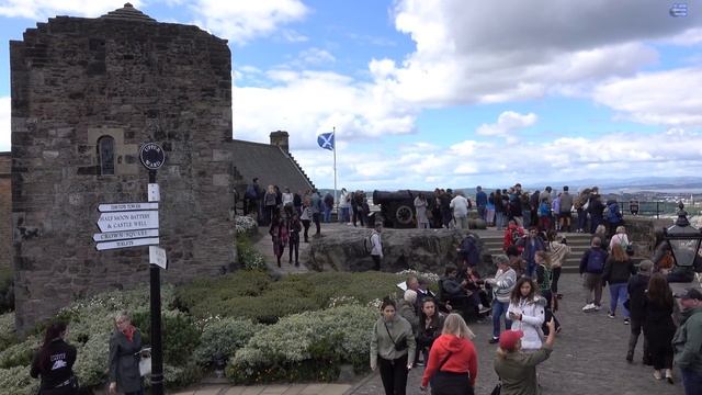 EDINBURGH CASTLE - EDINBURGH , SCOTLAND 4K смотреть онлайн