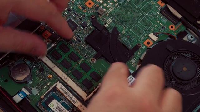 Adding memory to my Lenovo Flex laptop (or notebook) смотреть онлайн