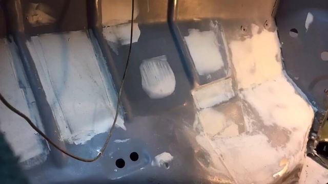 Шпаклевка подкапотки в Москвиче смотреть онлайн