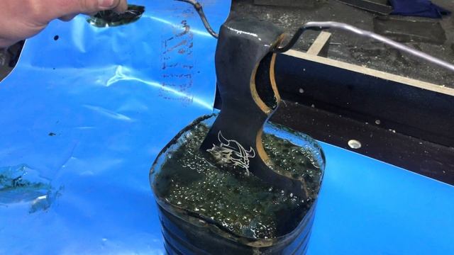 Топор ВИКИНГОВ, травление металла.Restoration. смотреть онлайн