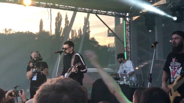 Noize Mc - Люди с автоматами (14.09.2018) смотреть онлайн