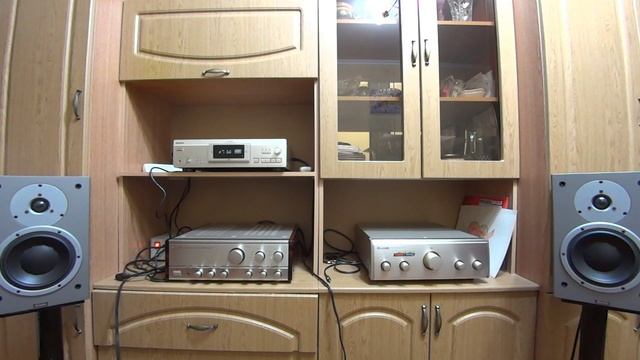 Распаковка, вид внутри, звучание. Sony XA 50ES. (EISA awards 1997) смотреть онлайн
