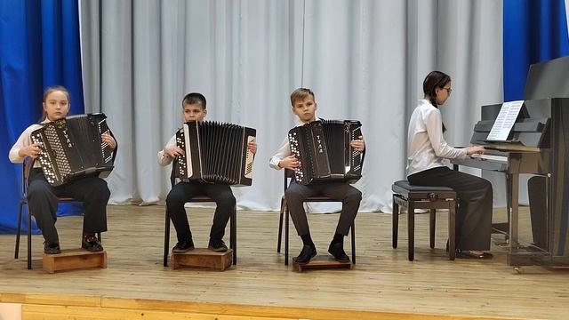 Ансамбль Квартет Добрый жук смотреть онлайн