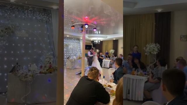 Гендер -пати от семьи жениха. Если вам зашло - берите и отмечайте нас. Будем рады?! смотреть онлайн