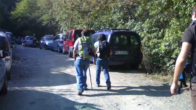 Escursione al Monte Figogna (Santuario Nostra Signora della Guardia) sul sentiero dell'ex guidovia смотреть онлайн