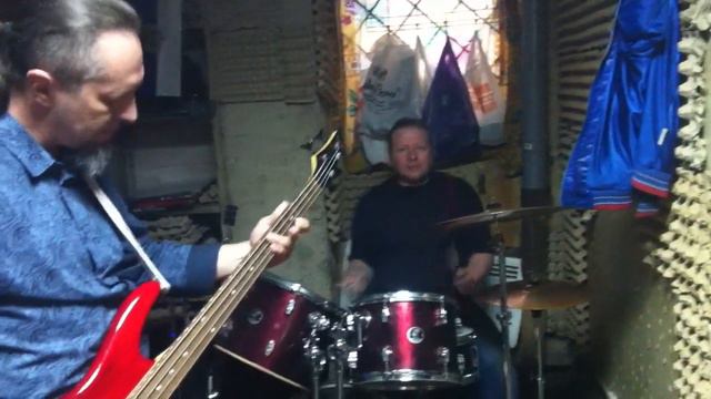 Blue Eyed Blues Band - Таможенный Блюз смотреть онлайн