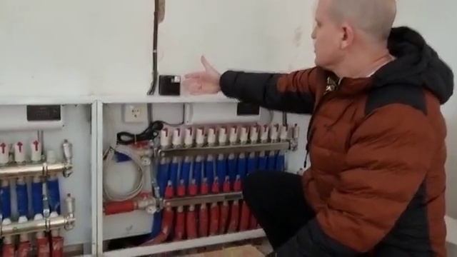 Дом под ключ в Баштановке - гараж, оборудование теплого пола смотреть онлайн
