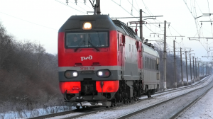 ЭП2К-156 с лабораторией контактной сети и приветливым машинистом