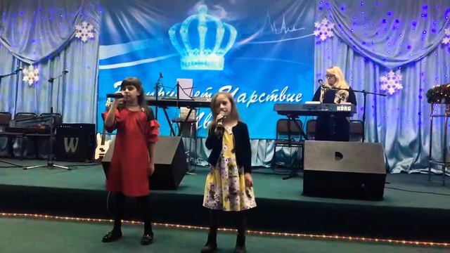 Рождество 2019. Спешите люди смотреть онлайн