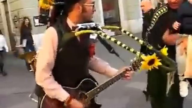 Scott Dunbar Уличный чудо музыкант смотреть онлайн