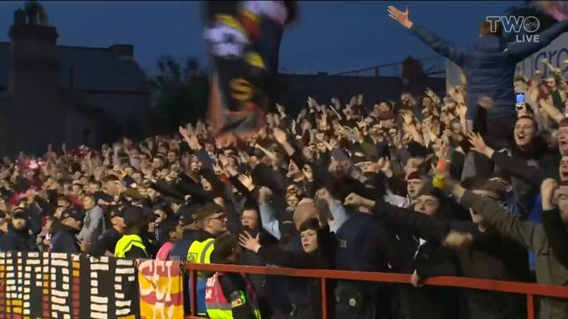 Full-time scenes at Tolka Park as St Pat's beat Shels 1-0! смотреть онлайн