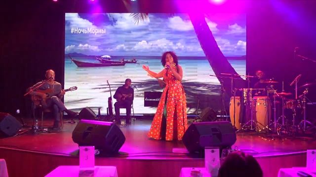 Нэнси Виейра. Nancy Vieira. Roda Vida смотреть онлайн