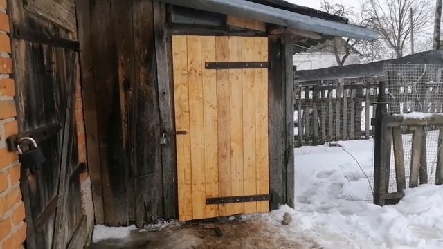 КУПИЛИ СТАРЫЙ ДОМ.НАЧАЛО ЭЛЕКТРОМОНТАЖНЫХ РАБОТ, ЛЕЧИМ КРОЛИКА ОТ КОНЪЮНКТИВИТА./ДЕРЕВЕНСКИЕ БУДНИ. смотреть онлайн